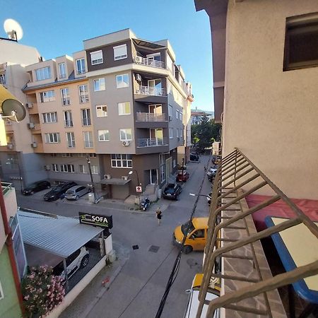 Dm Hostel And Apartments Скоп'є Екстер'єр фото
