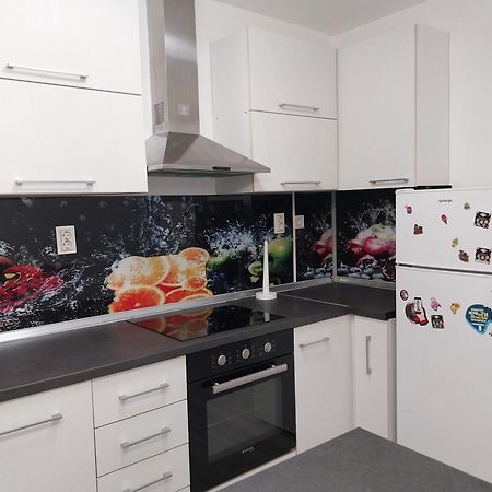 Dm Hostel And Apartments Скоп'є Екстер'єр фото