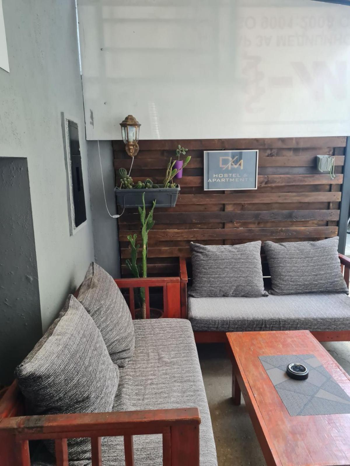 Dm Hostel And Apartments Скоп'є Екстер'єр фото