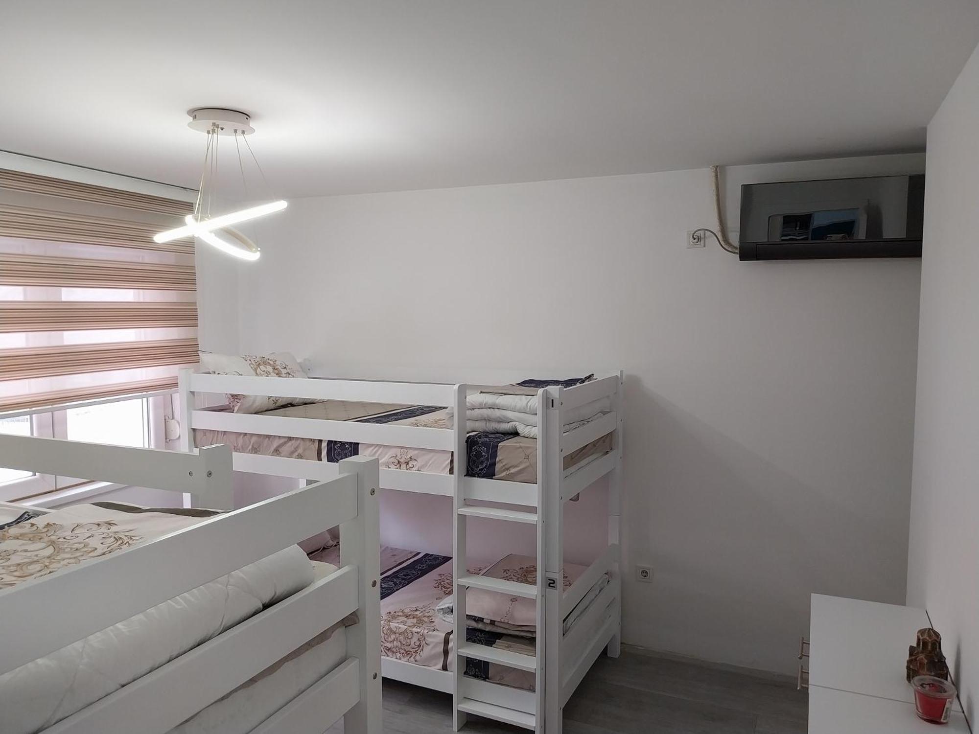 Dm Hostel And Apartments Скоп'є Екстер'єр фото