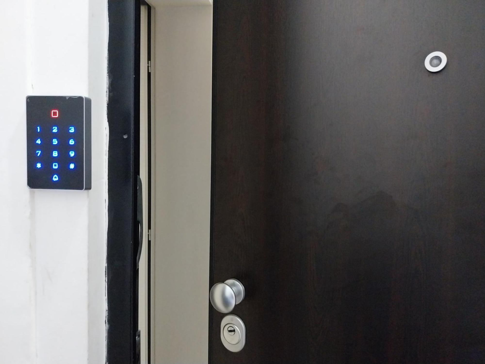 Dm Hostel And Apartments Скоп'є Екстер'єр фото