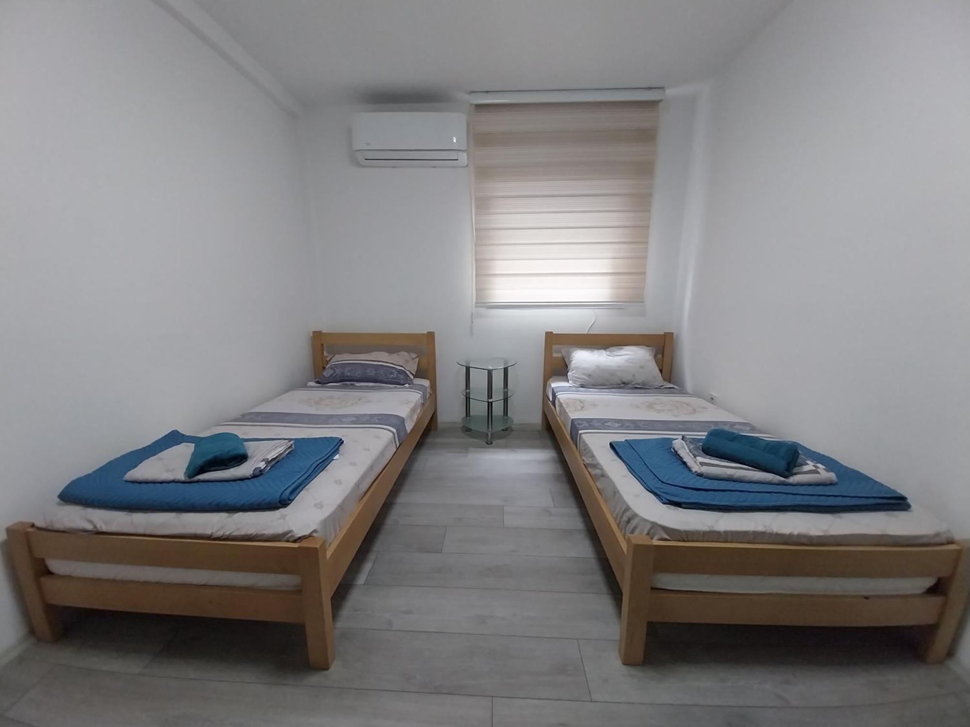 Dm Hostel And Apartments Скоп'є Екстер'єр фото